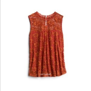 Lace blouse lined